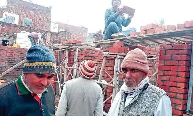 नेत्रहीन को आशियाना देने के लिए आगे आई पूण्डरी की साध-संगत
