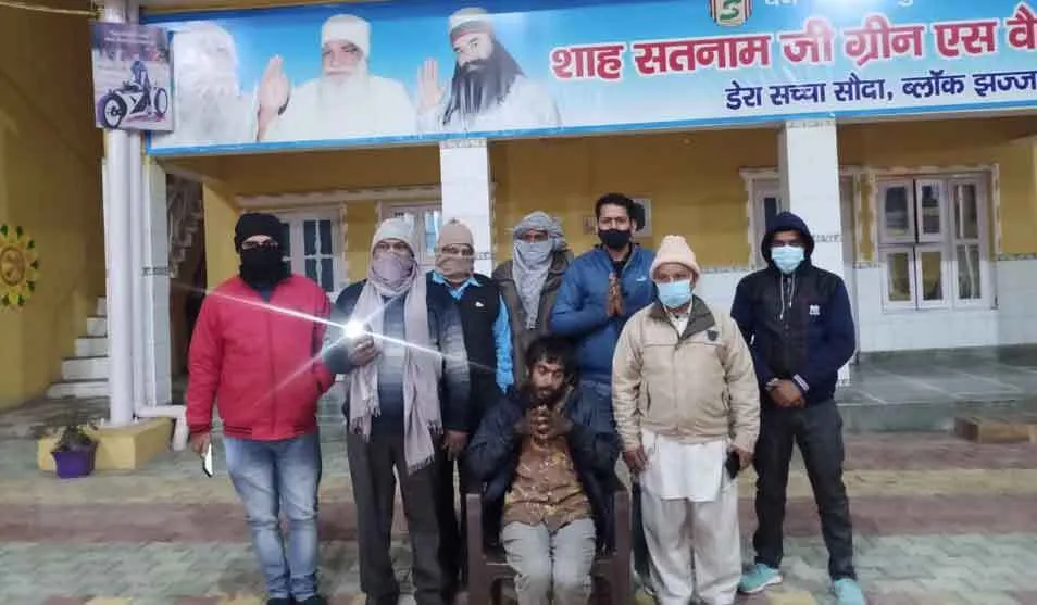 सराहनीय: झज्जर की साध-संगत ने मंदबुद्धि को अपनों से मिलाया