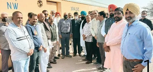बीकानेर मण्डल प्रबन्धक श्रीवास्तव ने किया अनूपगढ़ रेलवे स्टेशन का निरीक्षण
