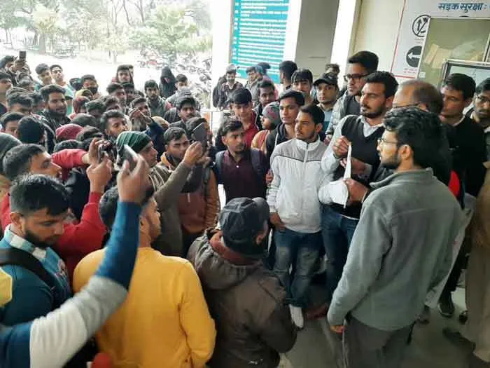 चौ. बंसीलाल की फोटो वार्षिक कैलेंडर से हटाना औच्छी मानसिकता : सेठी धनाना