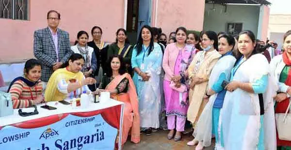 ब्लड डोनेट करें, इंसानियत को प्रमोट करें