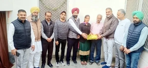 मोबाइल के सदुपयोग से बबली ने पहली बार में पास की जेआरएफ परीक्षा