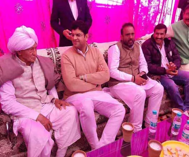 75 प्रतिशत नौकरी के फैसले पर रोक के पीछे विपक्ष का पॉल्टीकल एजेंडा : दुष्यंत चौटाला