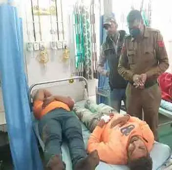 बस ने पिकअप को मारी टक्कर, चालक गंभीर, 10 खिलाड़ी घायल