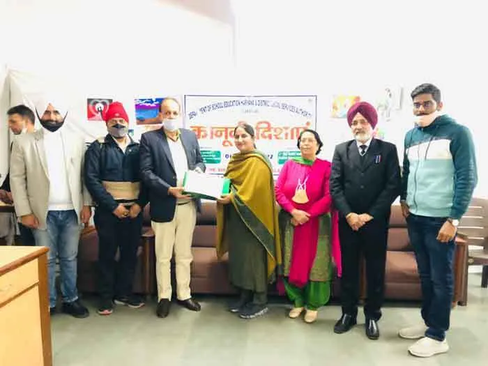 शाह सतनाम जी गर्ल्स स्कूल का शिक्षा विभाग एवं जिला विधिक सेवा प्राधिकरण ने किया सम्मान
