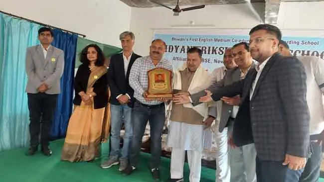निजी स्कूलों के बिजली बिल, प्रोपर्टी टैक्स व बसों के पैसेंजर टैक्स माफ करने पर बनी सहमति