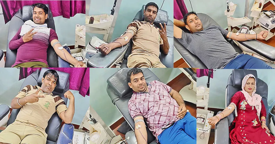 सेवादारों ने गर्भवती महिला के लिए किया रक्तदान