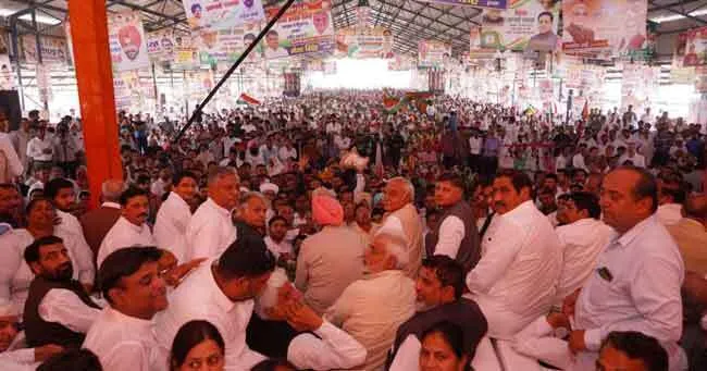 प्रजातंत्र के लिए सभी को एक होकर लड़ाई लड़नी होगी : भूपेन्द्र हुड्डा