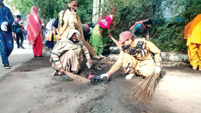 गुरुग्राम सफाई महा अभियान में बरसी रहमतें, हर्षायी साध-संगत
