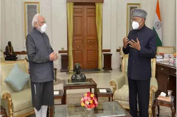 प्रधानमंत्री ने राष्ट्रपति रामनाथ कोविंद को रूस यूक्रेन मुद्दे पर जानकारी दी
