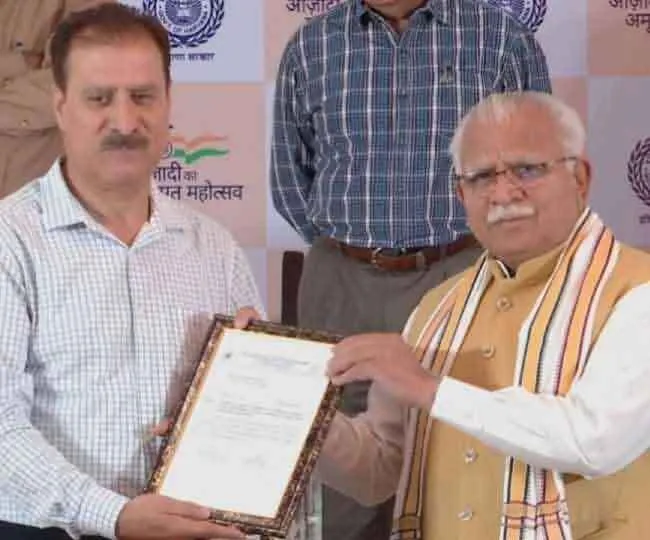 कश्मीरी पंडितों का 30 वर्ष लंबा इंतजार हुआ खत्म, मिला जमीनों का मलकाना हक