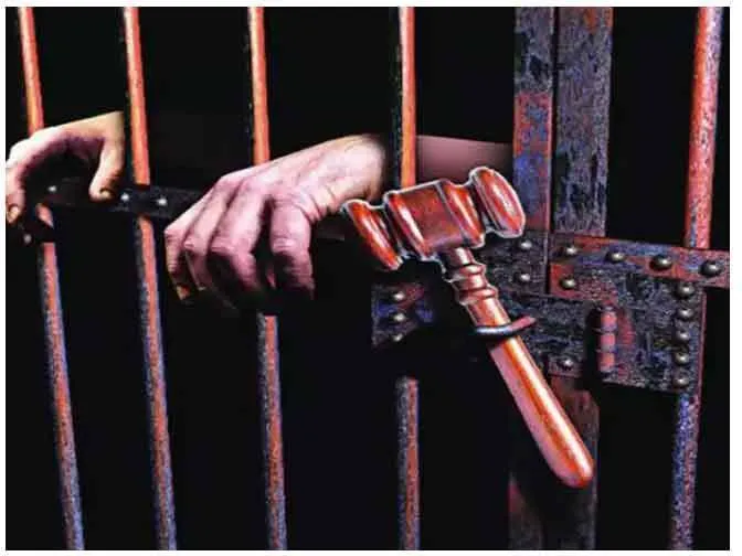 युवती की हत्या के दोषी को उम्र कैद