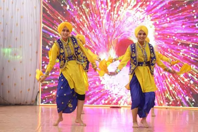 Mehfil-e-Rukhst Program sachkahoon