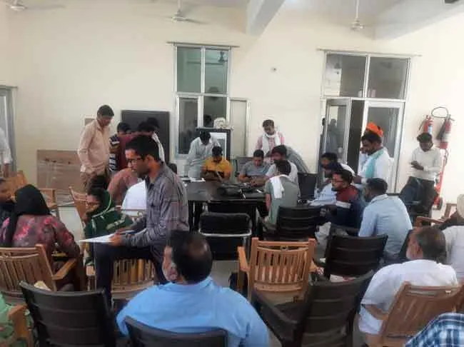 अब मनरेगा श्रमिकों की मोबाइल मॉनिटरिंग सिस्टम से दर्ज होगी उपस्थिति