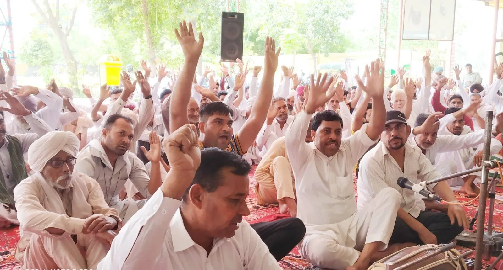 साध-संगत बोली- पूज्य गुरु जी के पावन वचनों पर करेंगे शत-प्रतिशत अमल