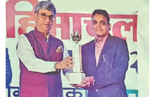 इनवायरंमेंट इंजीनियर डेरा सच्चा सौदा अनुयायी राजपाल मिढ्ढा ‘हिमाचल रत्न’ पुरस्कार से सम्मानित
