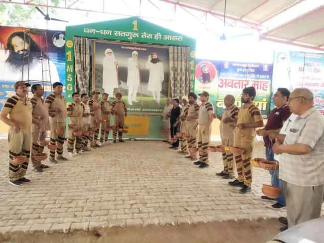 साध संगत करेगी बेजुबानों के दाने पानी का इंतजाम