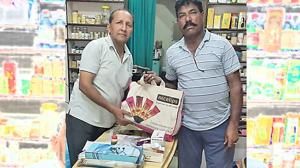 डेरा सच्चा सौदा अनुयायी डॉक्टर तरसेम बंसल ने बचाई युवक की जान और दिया ईमानदारी का परिचय