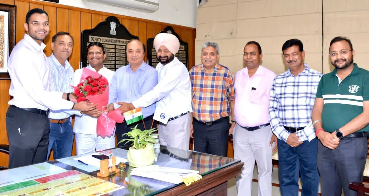 इंडस्ट्री चेंबर ने नए डीसी जतिंदर जोरवाल का किया सम्मान