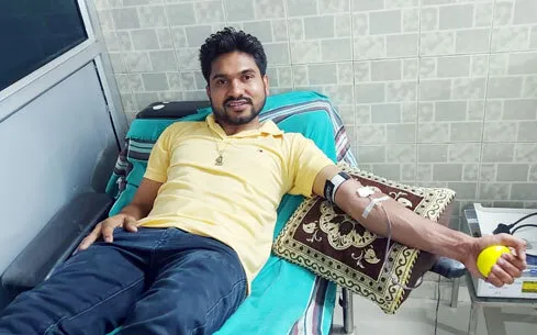 कुलदीप इन्सां ने खूनदान कर, 3 दिन के बच्चे की बचाई जान