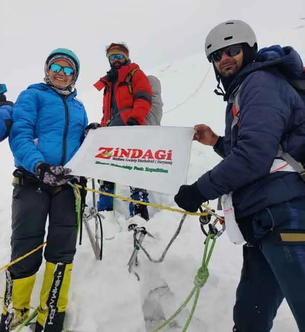 एवेरेस्ट विजेता मनीषा ने फतेह किया ‘माउंट फ्रेंडशिप पीक’