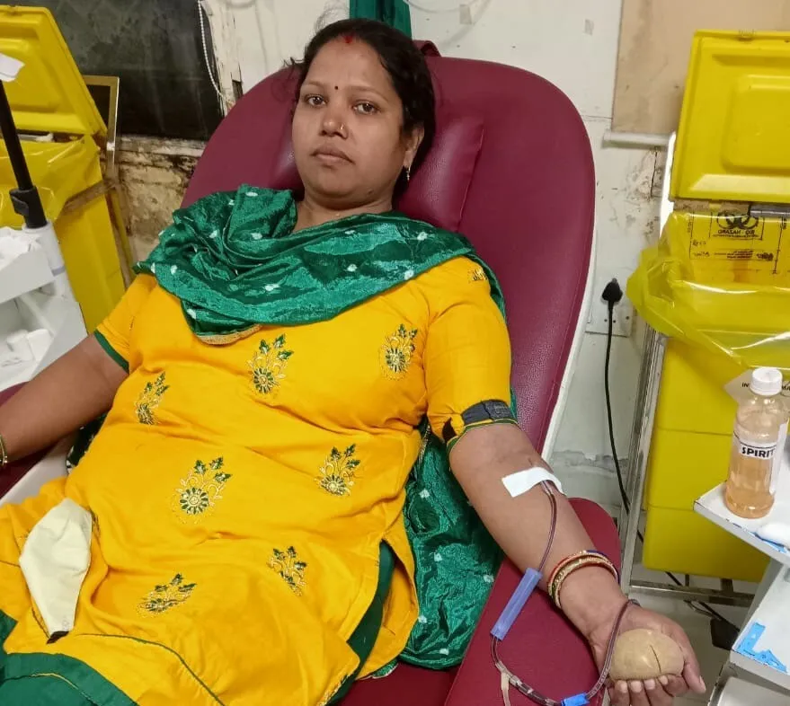 गुजरात: अढाई वर्ष के बच्चें को हार्ट की बीमारी से निजात दिलाने में किरण बेन इन्सां ने की मदद
