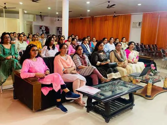 नैक आवेदन के लिए शाह सतनाम जी गर्ल्स कॉलेज कार्यशाला आयोजित