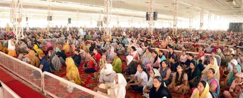 शाह सतनाम जी धाम सरसा में उमड़ी साध-संगत : बिगड़ा मन गुरु का ना पीर का : पूज्य गुरु जी
