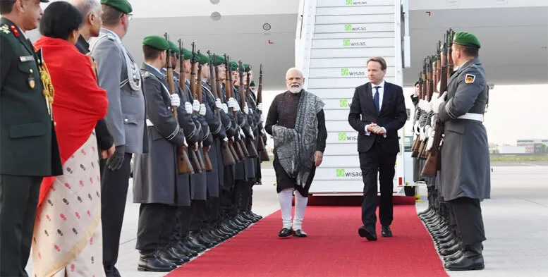 पीएम मोदी जर्मनी पहुंचे