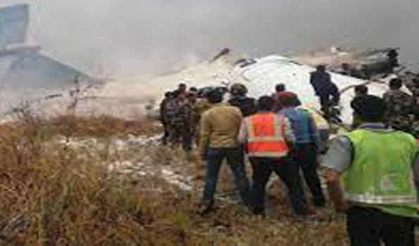 फिलिपींस: 124 लोग सवार जहाज में लगी आग, यात्रियों और चालक दल ने जान बचाने के लिए लगा दी समुद्र में छलांग