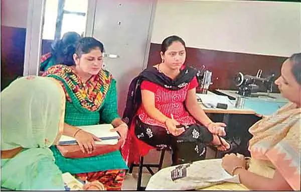 ‘पीएसआरएलएम स्कीम’ ने बदली कर्मजीत कौर की जिन्दगी