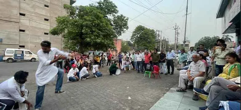 नुक्कड़ नाटक से विद्यार्थियों ने नशों के खिलाफ किया जागरूक