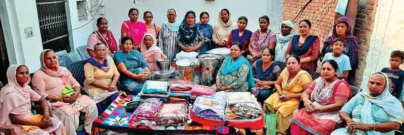 जगराओं की साध-संगत ने जरूरतमन्द परिवार की दो बेटियों के हाथ किए पीले