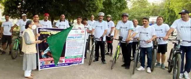 विश्व तंबाकू निषेध दिवस के उपलक्ष्य में निकाली साइकिल जागरुकता रैली