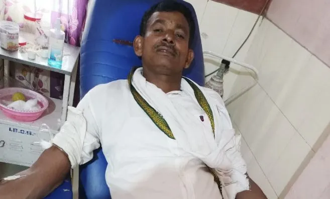 रमेश इन्सां ने इमरजेंसी इलाज के दौरान रक्तदान किया