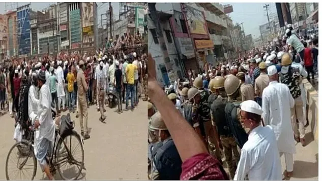 इस्लाम के खिलाफ विवादित टिप्पणी को लेकर जामा मस्जिद के बाहर प्रदर्शन