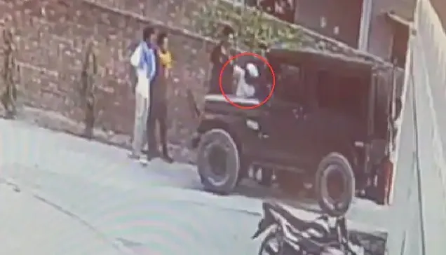 मूसेवाला हत्याकांड: सीसीटीवी फुटेज से मिला सुराग, सेल्फी लेने वाला शख्स गिरफ्तार
