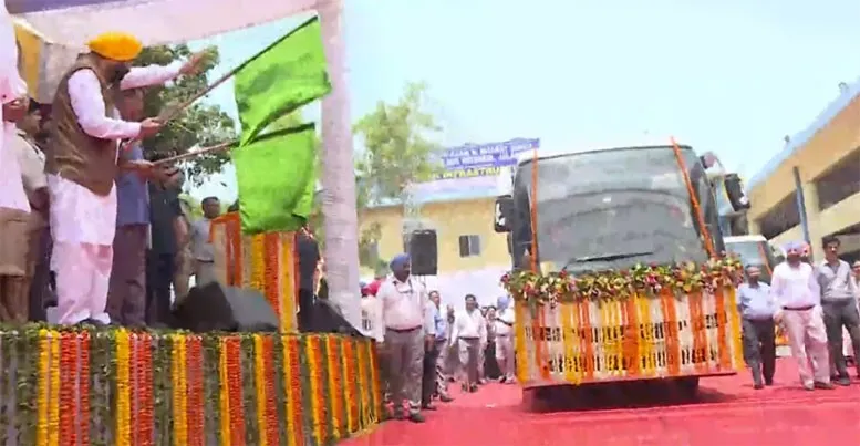 पंजाब-दिल्ली रूट पर आधे किराए में लग्जरी बस की सुविधा शुरू