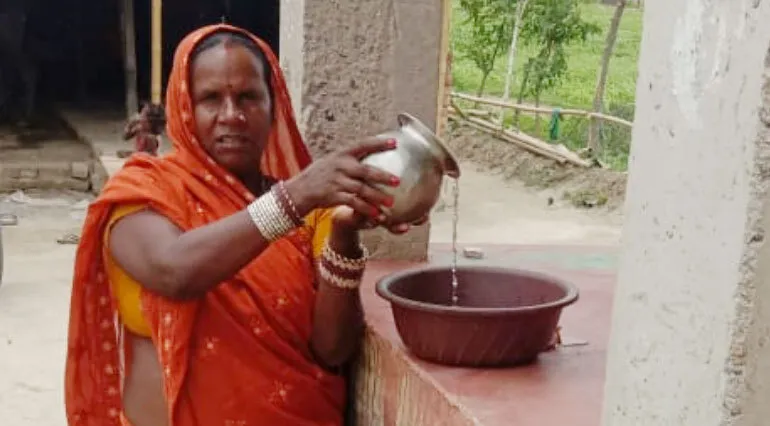 बेजुबान पक्षियों के लिए सुपौल के डेरा श्रद्धालुओं ने बढ़ाए हाथ…