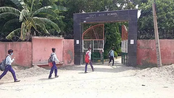 समर वैकेशन के बाद बदला स्कूलों का टाईम, देखें किस टाईम खुलेंगे अब स्कूल