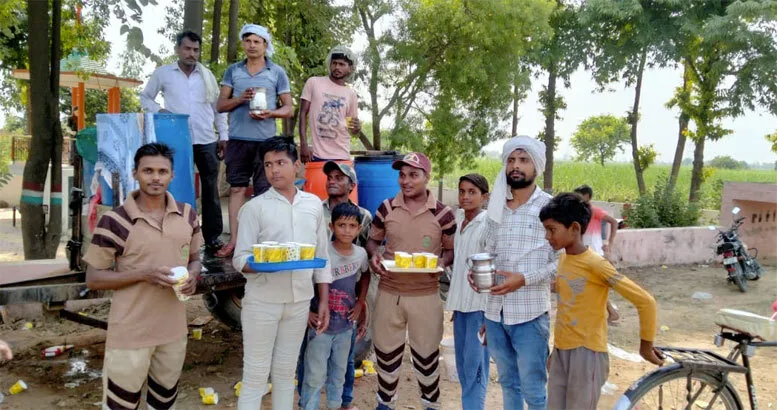 ब्लॉक बुढ़ाना के गांव इटावा की साध-संगत ने मीठे पानी की लगाई छबील, राहगीर बोले-‘धन्यवाद’