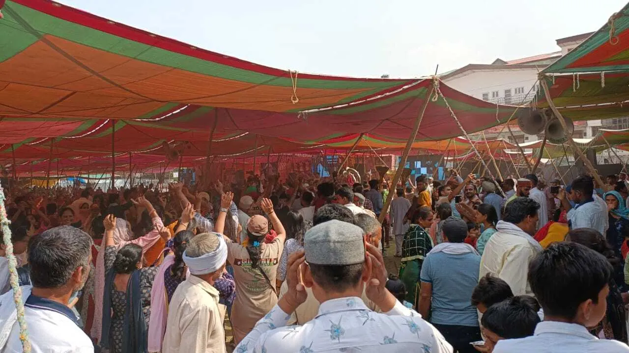 कांगड़ा LIVE: तेरे नाम दी मस्ती चढ़ गई आ चढ़ गई आ ….