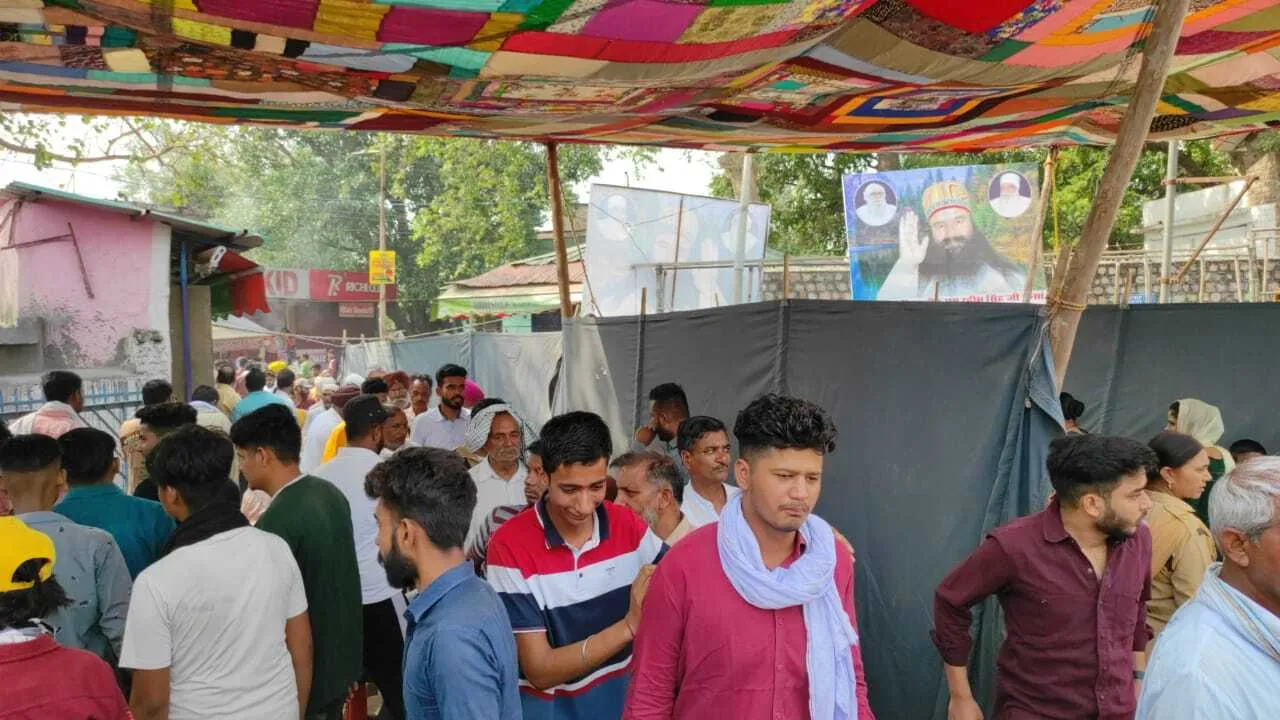 LIVE: कांगड़ा नामचर्चा में भारी तादाद में उमड़ी साध-संगत