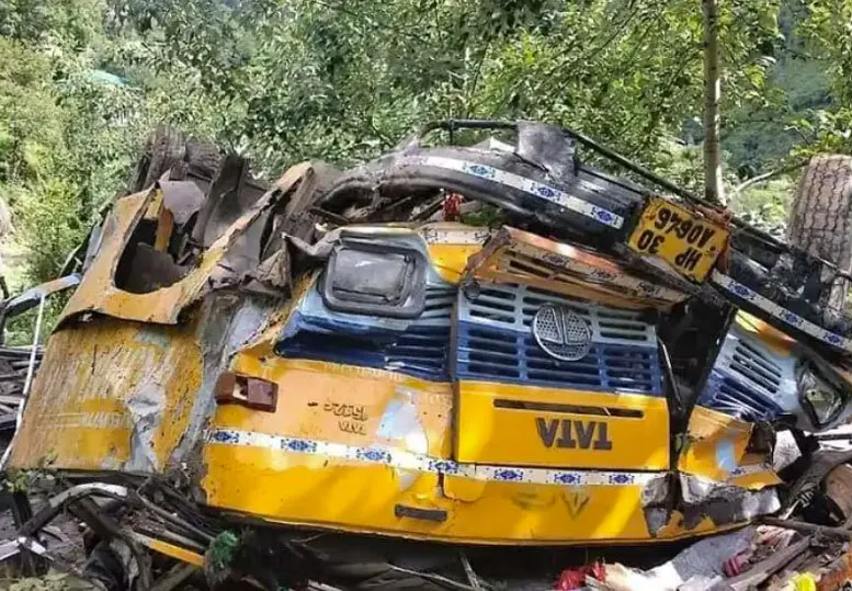 Kullu Bus Accident : स्कूली बच्चों सहित 16 लोगों की दर्दनाक मौत