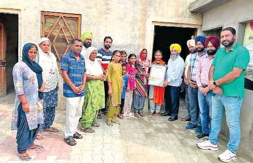 अमनप्रीत कौर ने सांईस ग्रुप में हासिल किए 96 फीसदी अंक