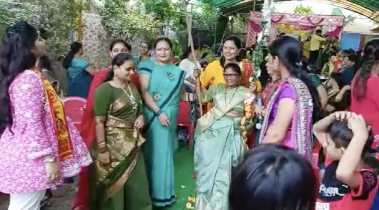 संस्कृति को जिंदा रखने में अह्म भूमिका निभाता है तीज का पर्व: महिलाएं