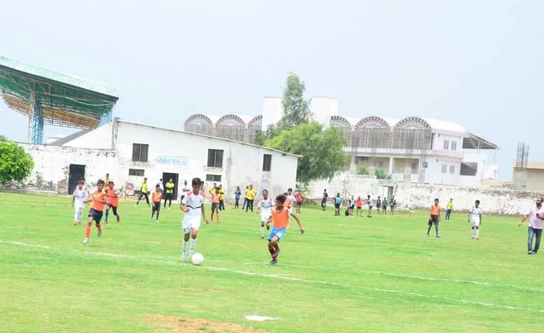 लीग मुकाबले में शाह सतनाम जी बॉयज स्कूल ने राजकीय वरिष्ठ माध्यमिक विद्यालय जोधका को दी पटखनी