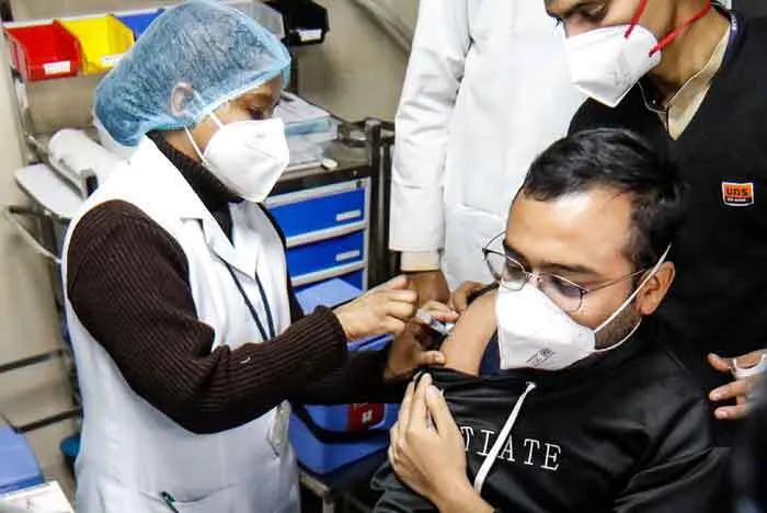 Coronavirus Update : देश में 24 घंटे में कोरोना मामलों में फिर से वृद्धि