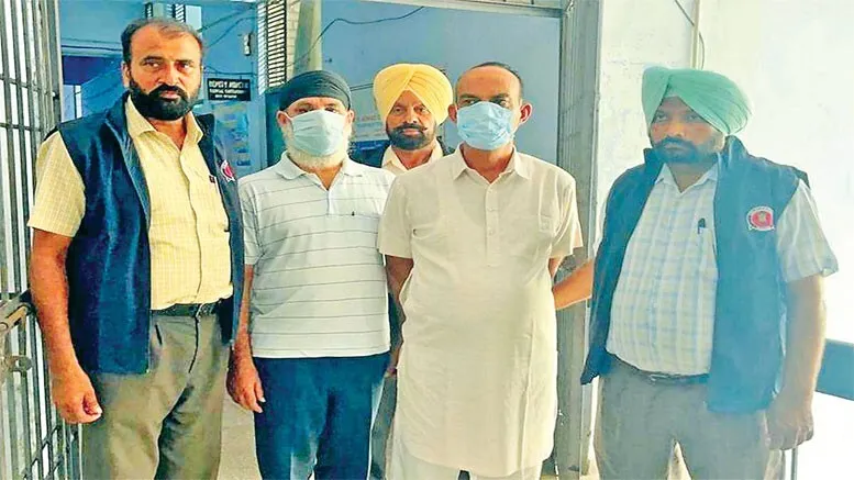 सहकारी बैंक के दो अधिकारी गिरफ्तार, करोड़ों की धोखाधड़ी का लगा आरोप
