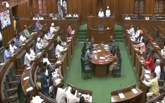 दिल्ली के विधायकों की बल्ले-बल्ले, वेतन में 66.67 प्रतिशत की वृद्धि